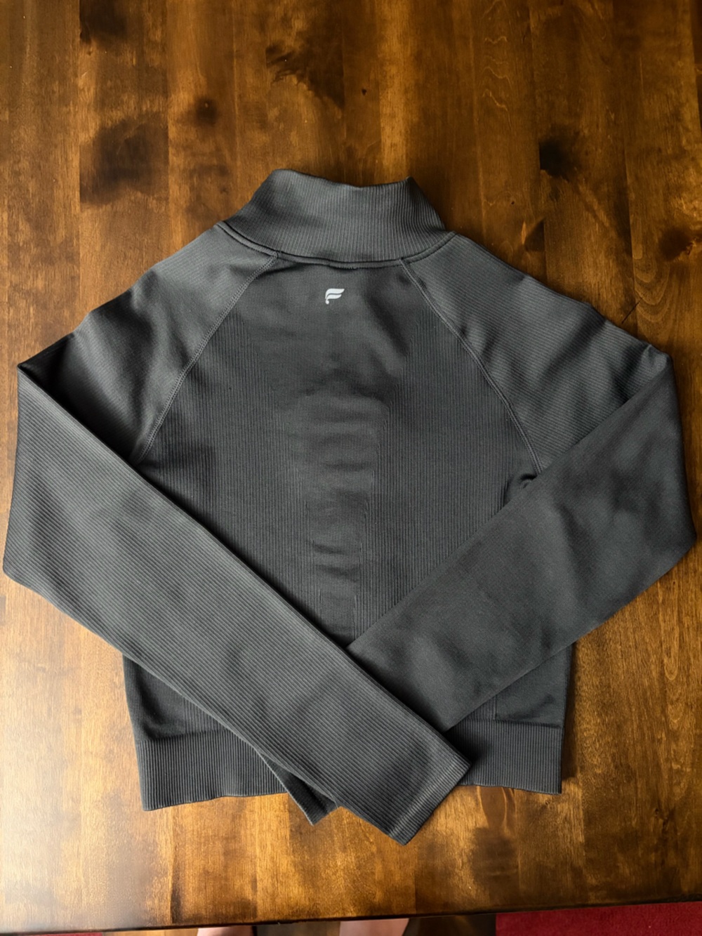 Fabletics Gray Onyx Cropped Seamless Rib Full Zip Jacket NWT Medium - Picture 4 of 4